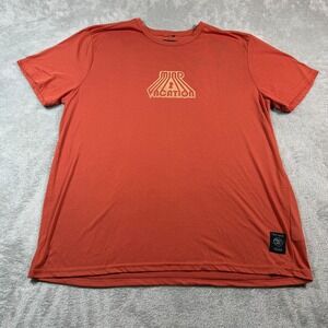 Vacation Graphic Tee - Men's Rust Short-Sleeve Shirt
